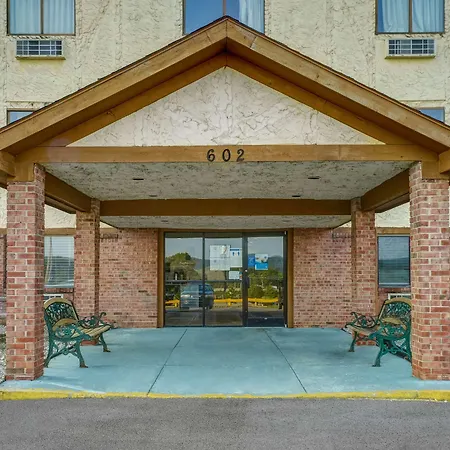 Motel 6-3