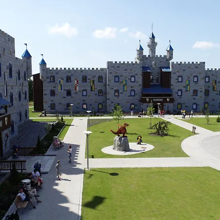 Legoland Castle Hotel-2