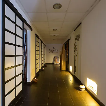 Silver Hotel-2
