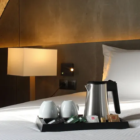 Hotel Tayko Bilbao-3
