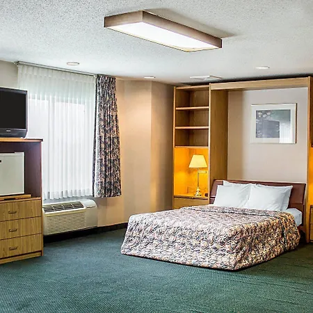 Rodeway Inn Abbotsford-2