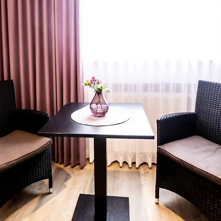 Hotel Restaurant Verst-2