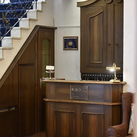 Hotel Kaiserpfalz-2
