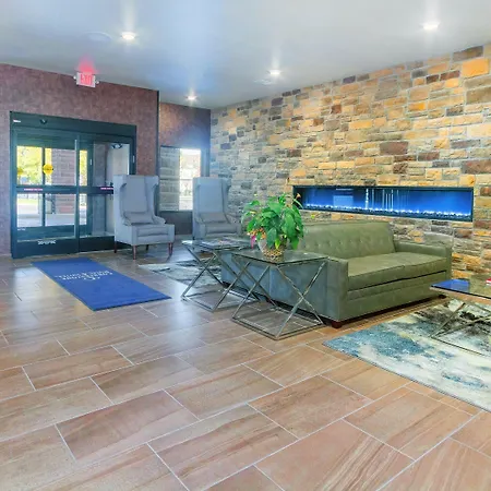 Cobblestone Hotel & Suites - Janesville-2