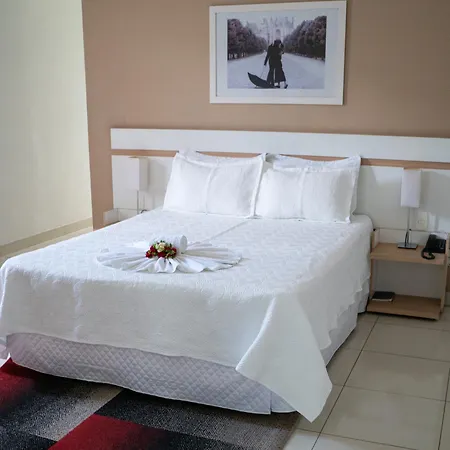 Monza Comfort Hotel-3