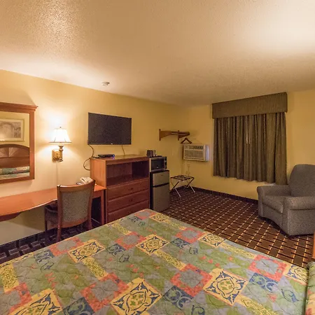 Patuxent Inn-3