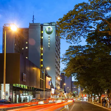 B&B HOTEL Uberlândia-3