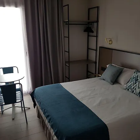 Hotel Torrent-2