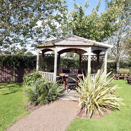 Fox & Goose, Barrow Gurney By Marston'S Inns-2