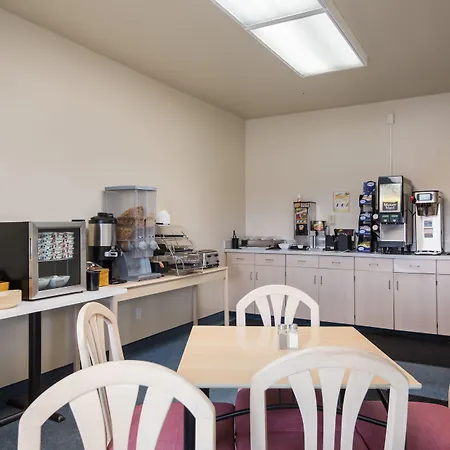 Red Lion Inn & Suites Butte-2