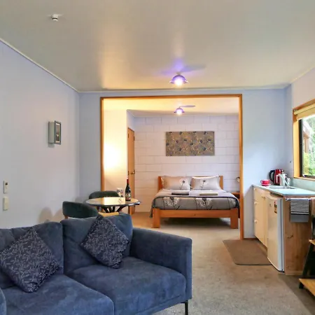 Queenstown Holiday Park Creeksyde-2