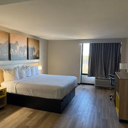 Days Inn By Wyndham Amarillo East-2