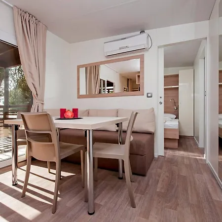 Eurocamp Mobile Homes At Campsite Porton Nature Hideouts-2