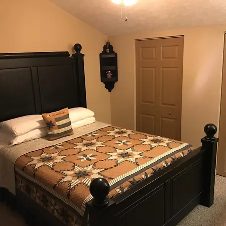 Little Main Street Inn-2