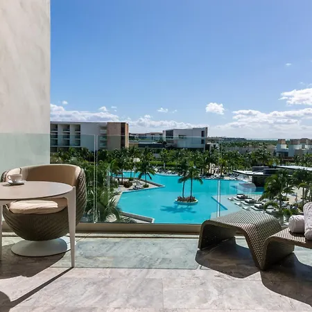 Grand Palladium Select Costa Mujeres-2