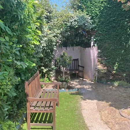 Les Charmettes Holiday Home-3