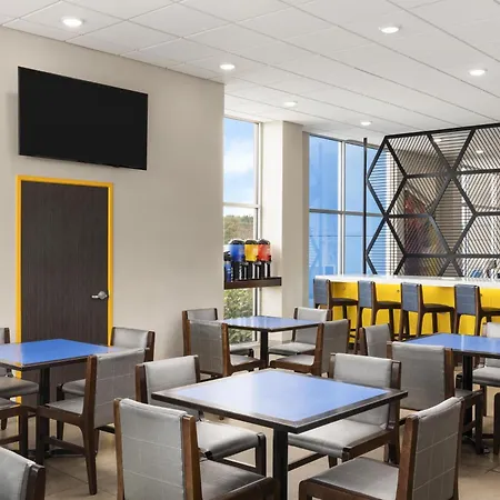Glo Best Western Dawley Farms In Sioux Falls-2