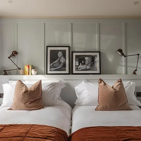 The George-3