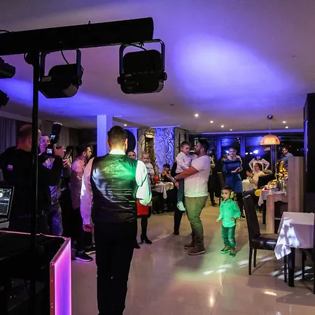 Hotel Razvan-2