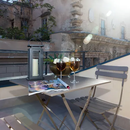 I Mori Di Porta Nuova Suite & Terrace-3