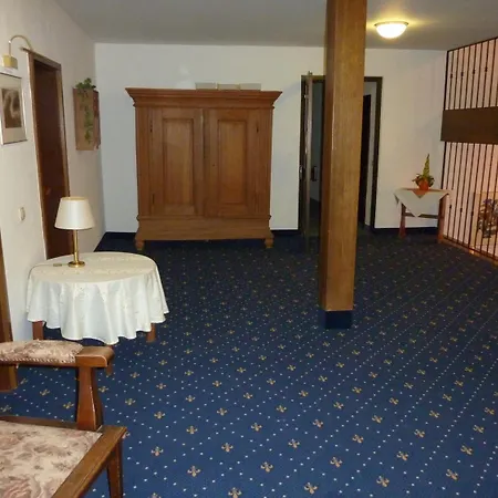 Hotel Eydt Kirchheim-3