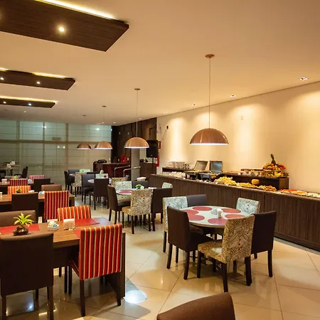 Carlton Plaza Torre-3