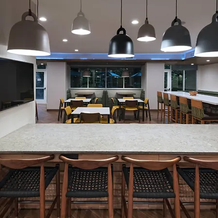 Fairfield Inn & Suites By Marriott Houston Missouri City-3