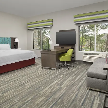 Hampton Inn & Suites Lexington-3
