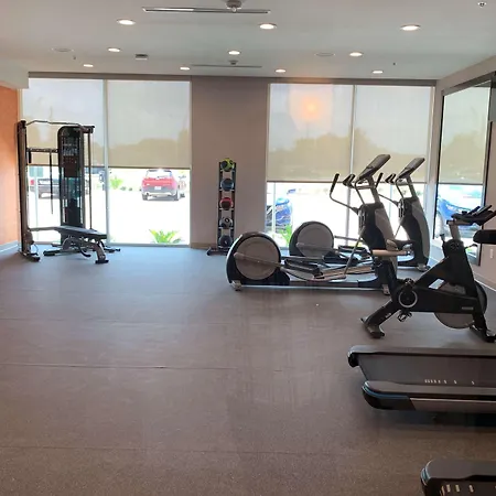 La Quinta Inn & Suites By Wyndham Round Rock Near Kalahari-3