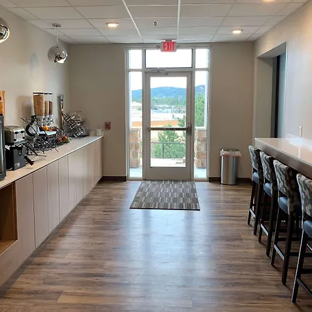 Microtel Inn & Suites By Wyndham Woodland Park-3