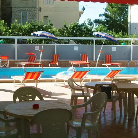 Hotel Aurora-3