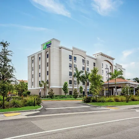 Holiday Inn Express & Suites - Miramar By Ihg-3