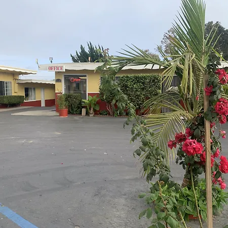 Ventura Beach House Motel-3