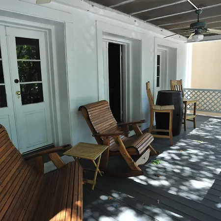 Schmitz Bed & Breakfast-2