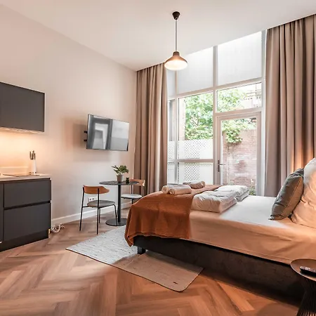 Limehome The Hague Keizerstraat-2