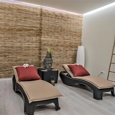 Calamar Hotel-3