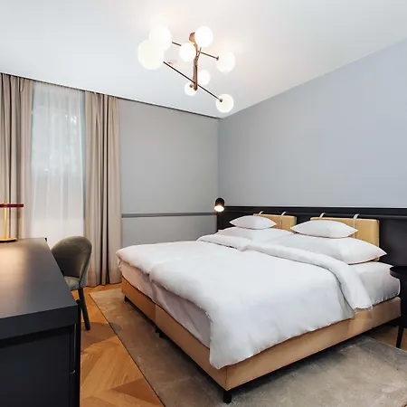 Alice Hotel-3