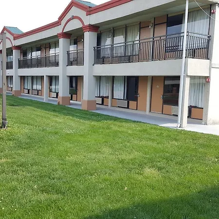 Red Carpet Inn & Suites Carneys Point/Wilmington-3