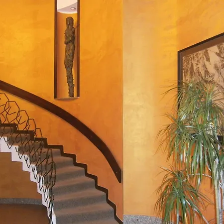 Hotel Corona-3