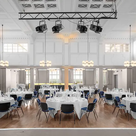 Boutique & Design Hotel Volkshaus Basel-3