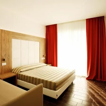 Hotel Fantasy-3