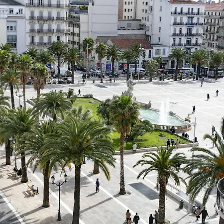 Okko Hotels Toulon Centre-2