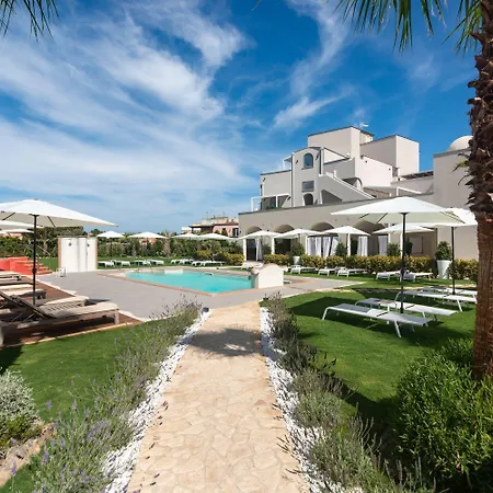 Insula Boutique Hotel-2