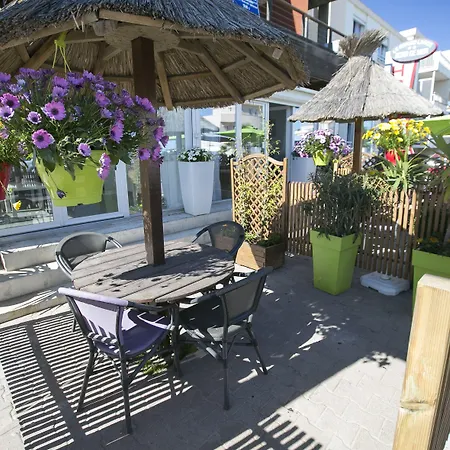 Le Grand Large Bord de Mer Hotel&Appartements-2