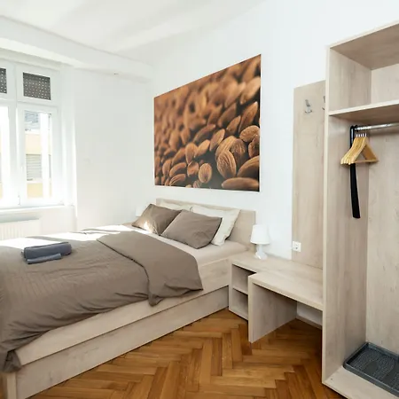 Viva Rooms-3