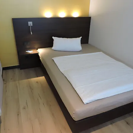 Apart-Hotel Wiesbaden-2