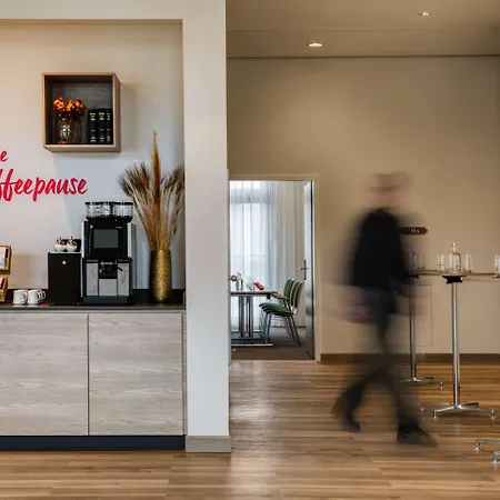 IntercityHotel Wiesbaden-2