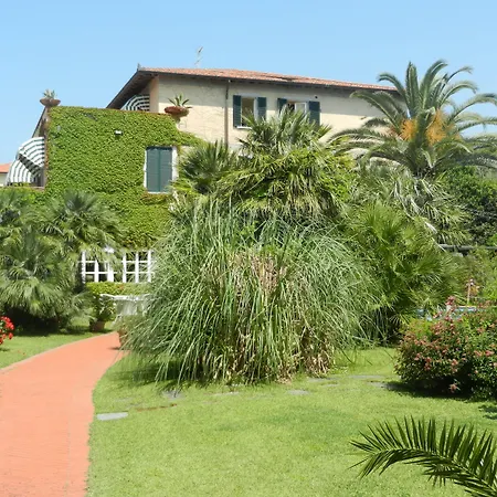 Hotel Villa Maremonti-2
