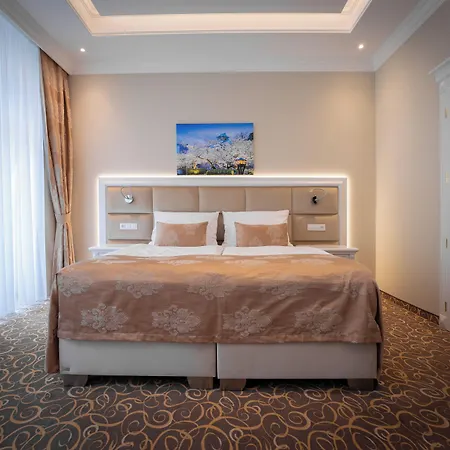 Golden Key Boutique Hotel-3