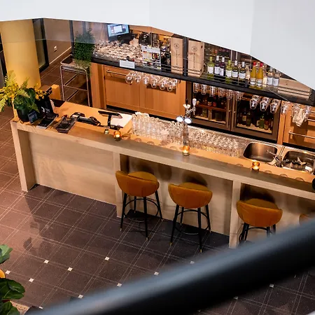Nero Office Hotel & City Cafe-2